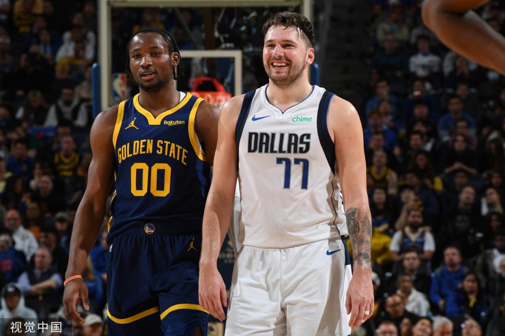 首的雄狮队 首的雄狮队