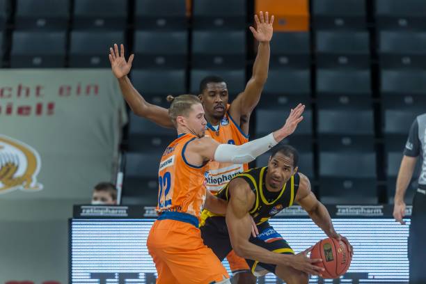 对于费罗尔 对于费罗尔